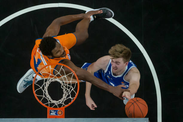 国职业足球 国职业足球