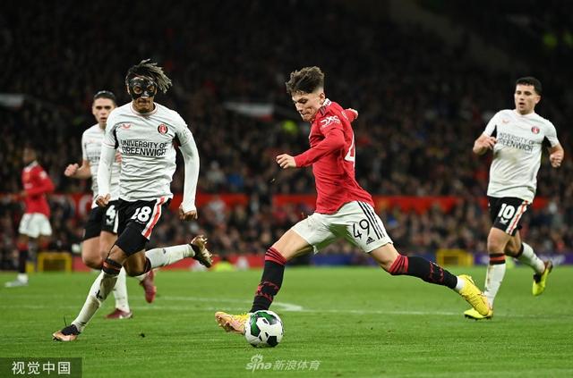 决赛提前！苏翊鸣今日冲击世锦赛首冠.