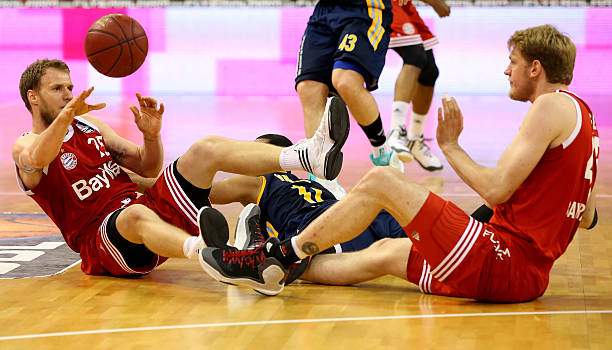 TA：明斯将担任2028年欧洲杯董事会成员，从球员角度提供建议.