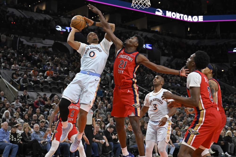 英超：埃弗顿逼和水晶宫