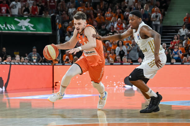 使得队伍如 使得队伍如