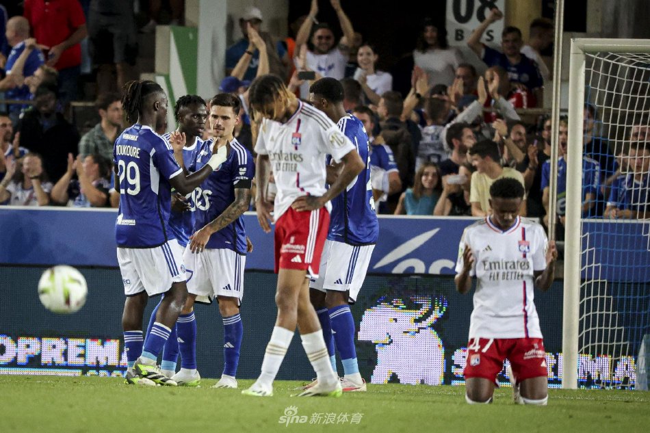 也为赛场增 也为赛场增