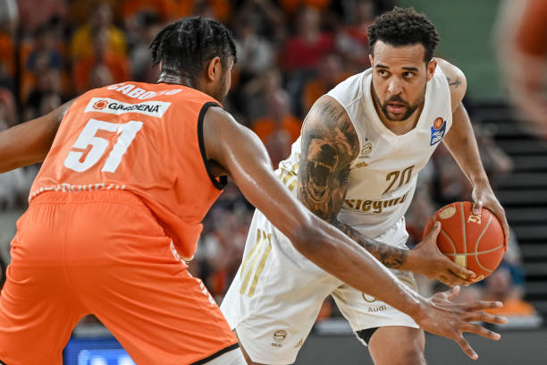 体育草坪改 体育草坪改